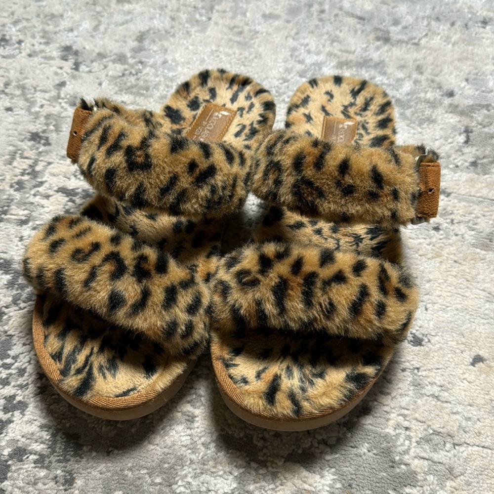 Leopard print slides